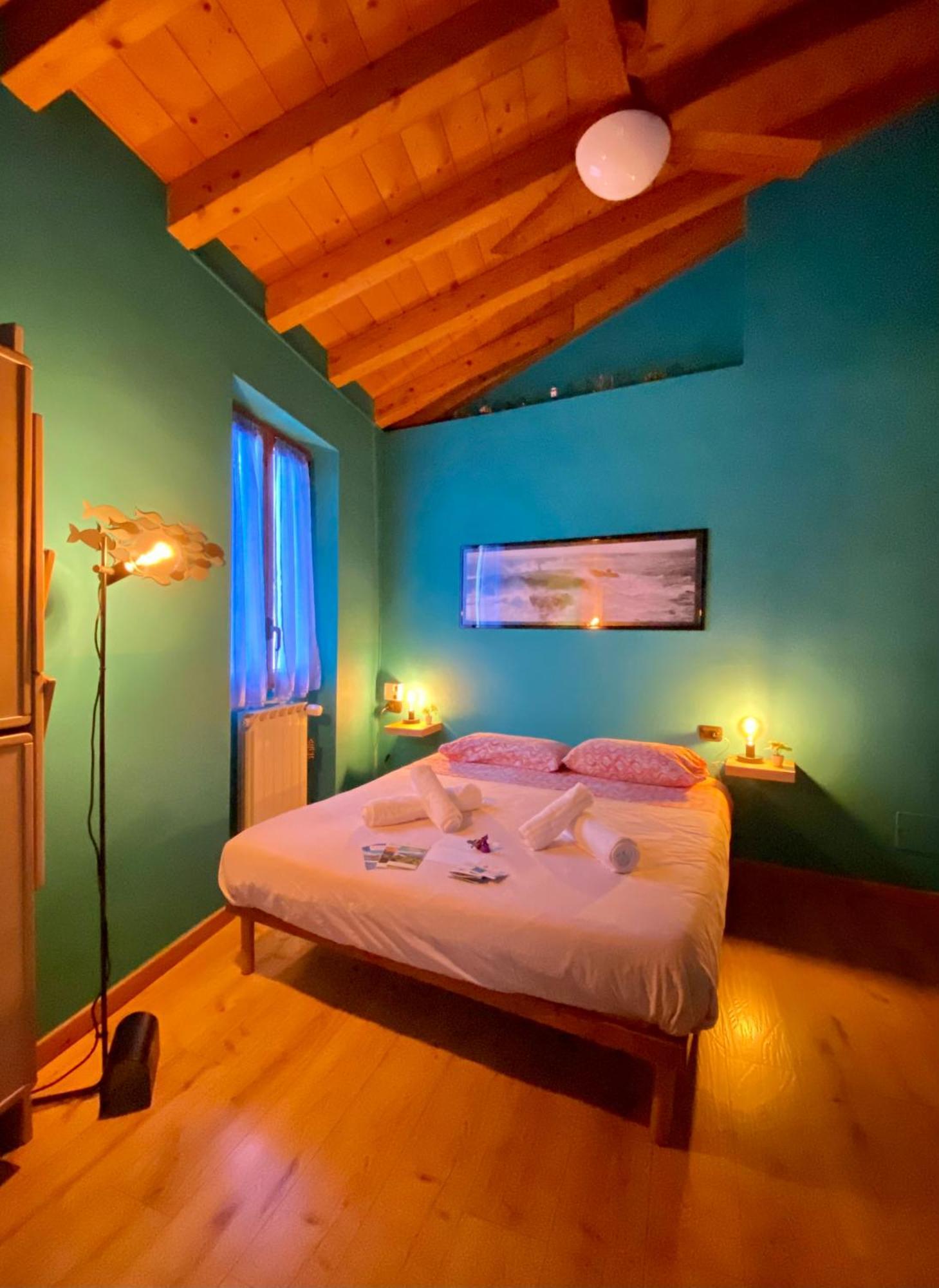 Bed and Breakfast La Casa Del Poeta Дервио Экстерьер фото